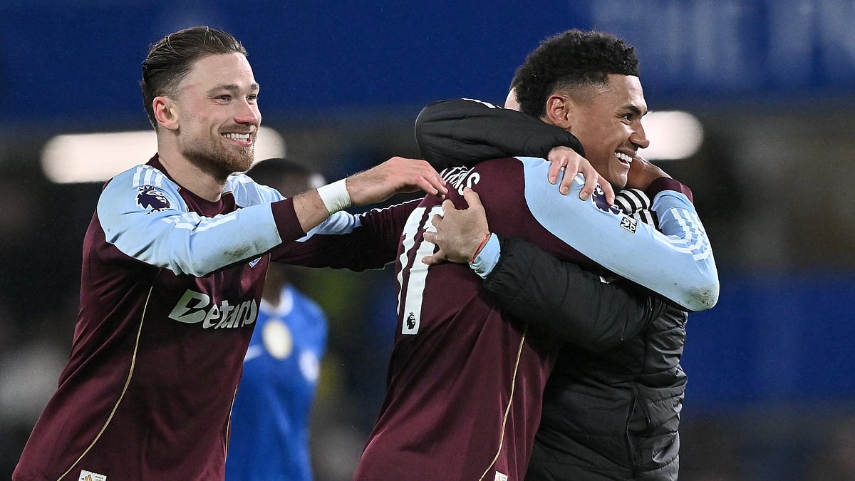 Aston Villa fought back to beat Chelsea on Saturday, boosting their title hopes