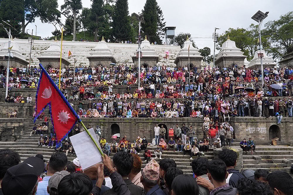 | Photo: Sandipan Chatterjee/Outlook : A group of people at a funeral ceremony at Pasupati after the Gen-Z protests in Nepal