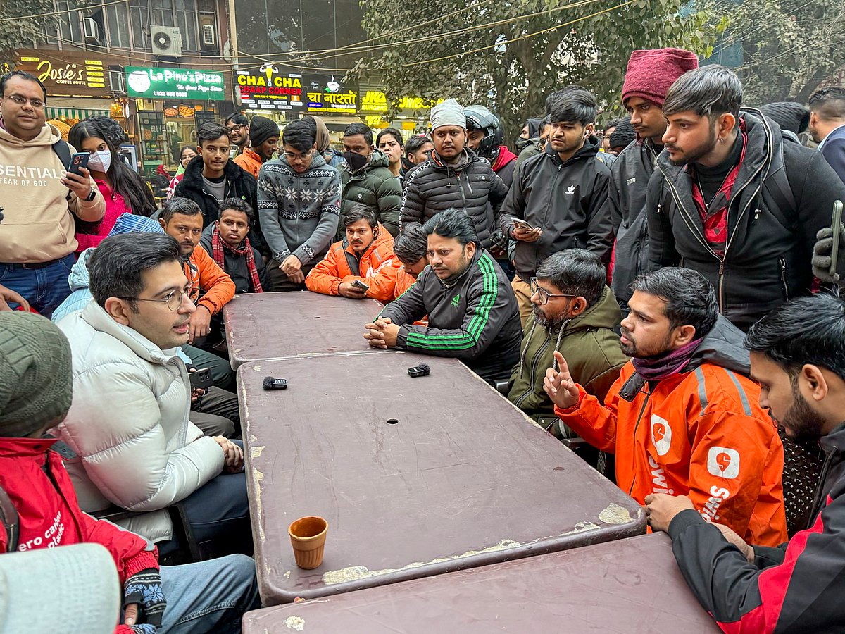 PTI : Raghav Chadha meets protesting gig workers in Delhi