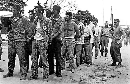 Wikimedia commons : Invaders rounded off by Cuban militia after the failed bay of pigs invasion which was backed by the US government and troops against Fidel Castro