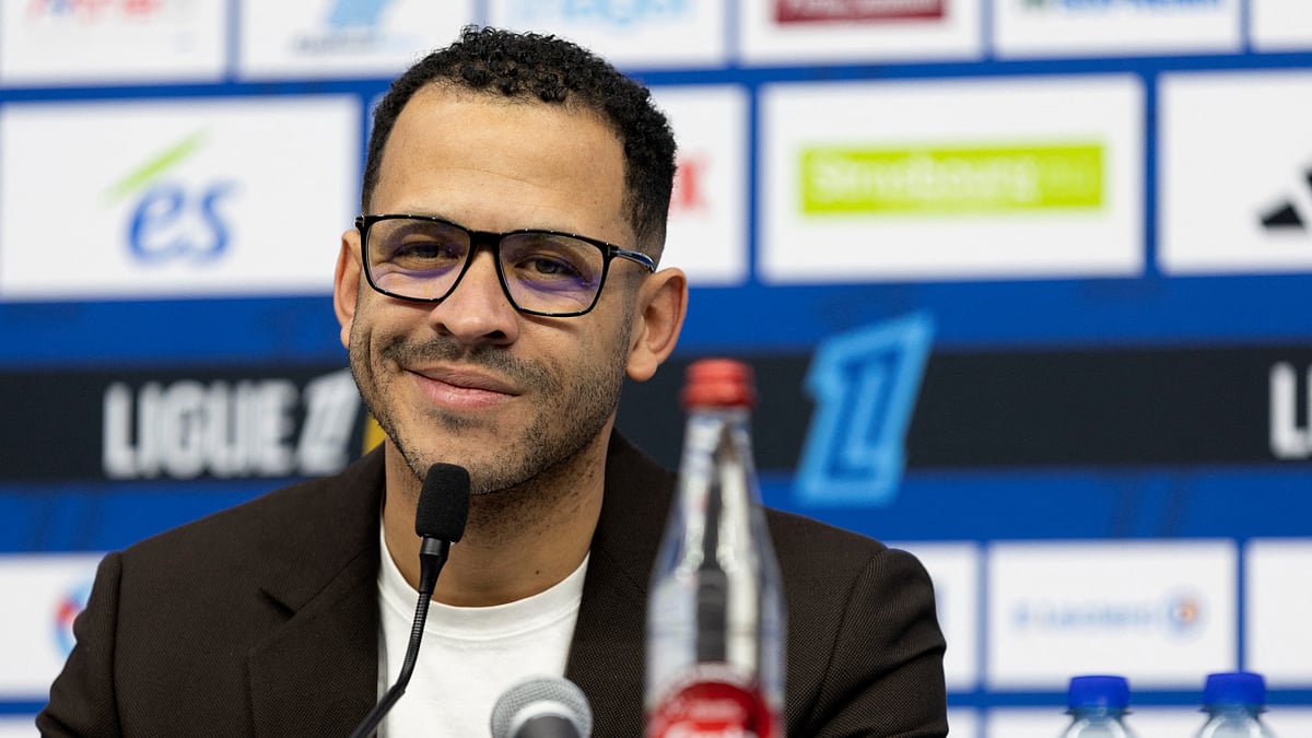Liam Rosenior announced he was leaving Strasbourg at a press conference earlier on Tuesday