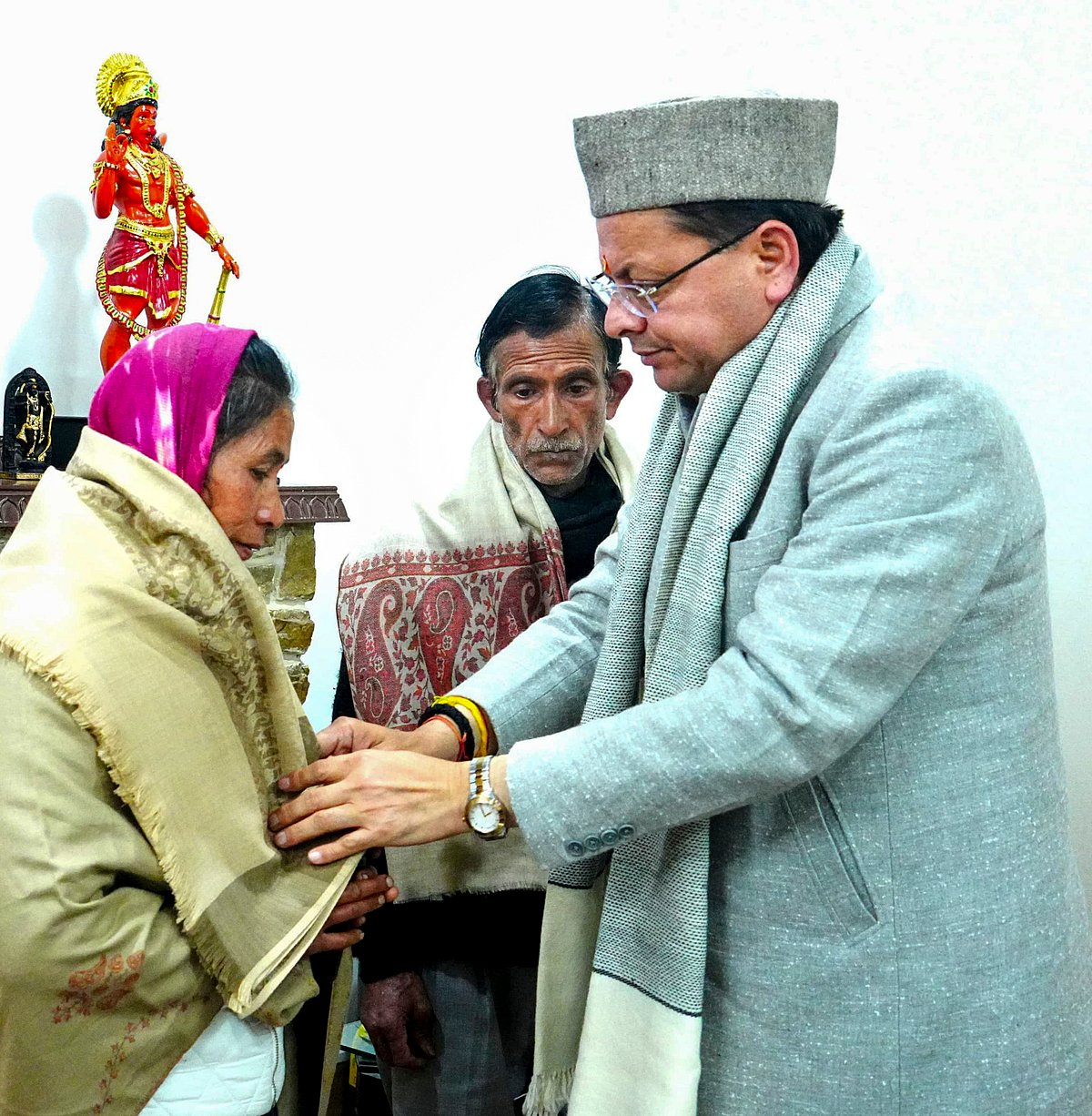  PTI
 : Pushkar Singh Dhami meets Ankita Bhandaris parents