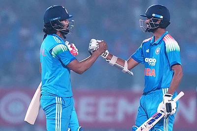 | Photo: AP/Ajit Solanki : Indias KL Rahul, left, and batting partner Washington Sundar celebrate after winning the first One Day International cricket match against New Zealand in Vadodara, India.