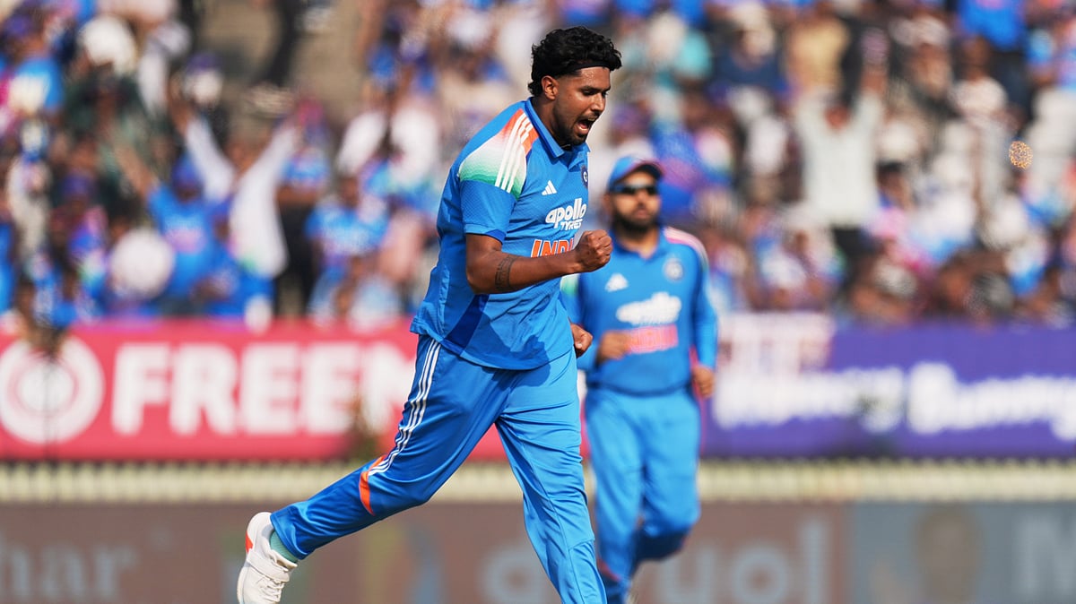 (AP Photo/Ajit Solanki) : Indias Harshit Rana celebrates the wicket of New Zealands Henry Nicholls during the first One Day International cricket match between India and New Zealand in Vadodara, India, Sunday, Jan. 11, 2026.