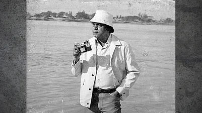 IMDB : Shakti Samanta