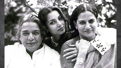 X : Kaifi Azmi with Shaukat Kaifi and Shabana Azmi