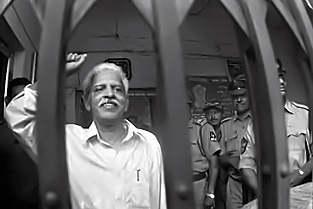 Voices From Prison: Alienating A Poet From A Language He Deeply Loves Is Painful, Writes Varavara Raos Daughter