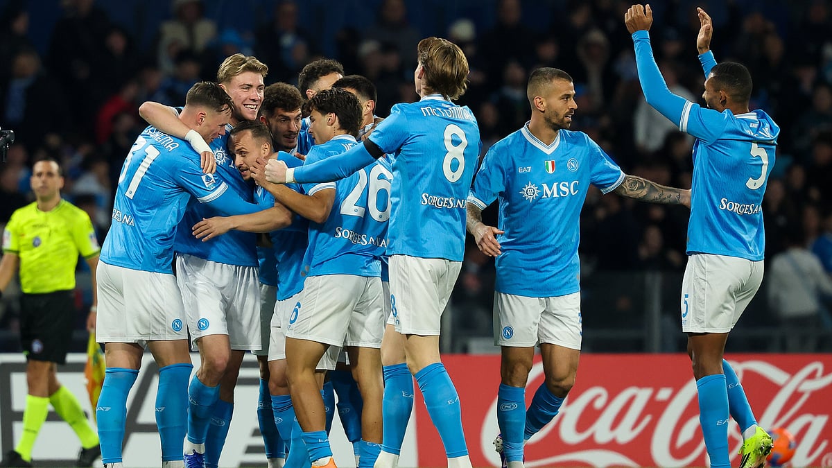 | Photo: LaPresse/Alessandro Garofalo via AP : Napoli's Stanislav Lobotka celebrates after scoring the opening goal during the Serie A soccer match between Napoli and Sassuolo in Naples, Italy, Saturday, Jan. 17, 2026.