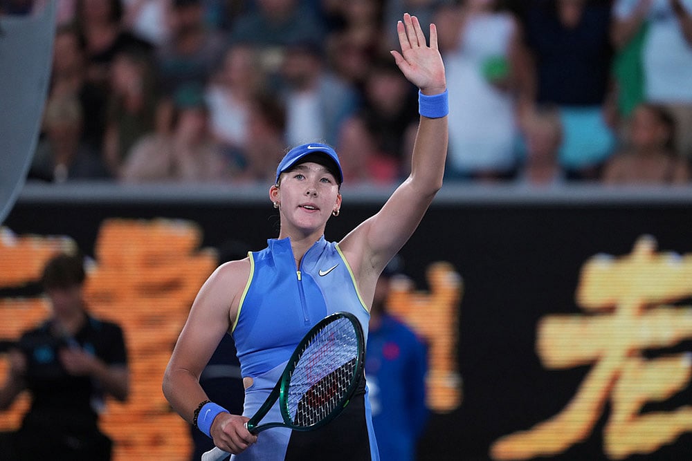 | Photo: AP/Asanka Brendon Ratnayake : Mirra Andreeva of Russia waves after defeating Maria Sakkari of Greece in their second round match at the Australian Open tennis championship in Melbourne, Australia.
