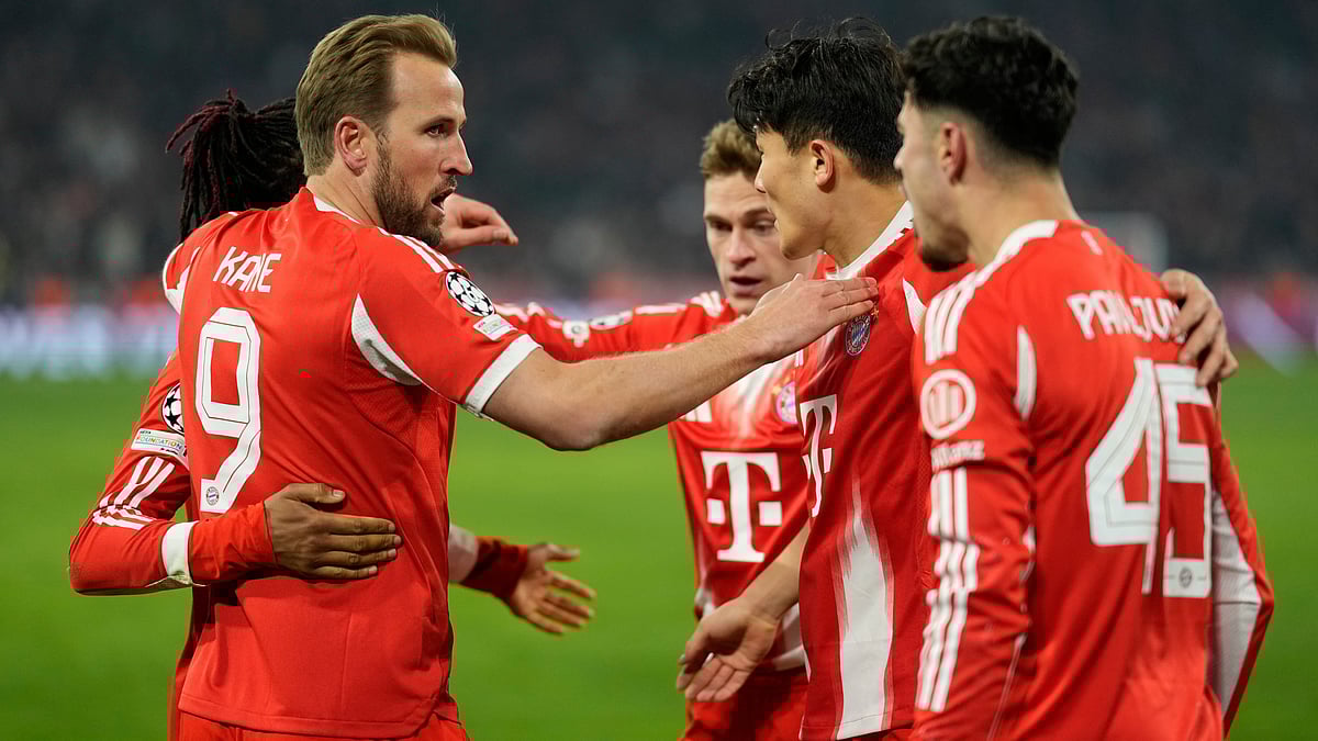 | Photo: AP/Matthias Schrader : Bayern's Harry Kane, left, celebrates with teammates after scoring the opening goal during the Champions League opening phase soccer match between Bayern Munich and Union Saint-Gilloise, in Munich, Germany, Wednesday, Jan. 21, 2026. 
