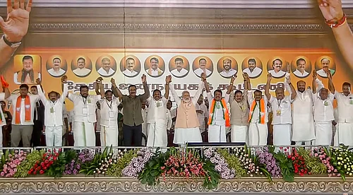 PM Sounds Poll Bugle: Modi Dubs Congress ‘Muslim League–Maoist’; Stalin Raises Federal Questions