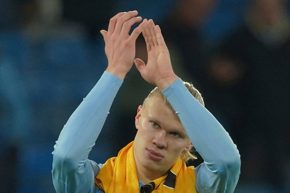 | Photo: AP/Ian Hodgson : Manchester Citys Erling Haaland reacts to the supporters after the end of the English Premier League soccer match between Manchester City and Wolverhampton Wanderers in Manchester, England.