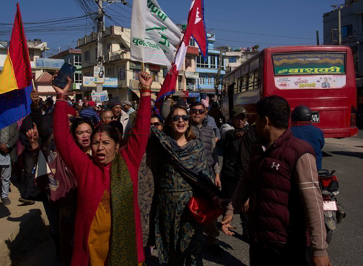 (AP Photo/Niranjan Shrestha) : Supporter of Rastriya Prajatantra party gather to go to the election office to register their leaders candidacy for the general election to be held on March 5 in Kathmandu, Nepal, Tuesday, Jan. 20, 2026. 