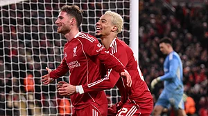 Opta : Alexis Mac Allister and Hugo Ekitike celebrate Liverpool's dominant performance