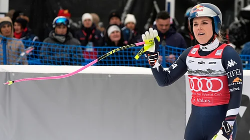 | Photo: AP/Giovanni Auletta : United States Lindsey Vonn at the finish line after crashing, during an alpine ski, womens World Cup downhill, in Crans Montana , Switzerland, Friday, Jan. 30, 2026.