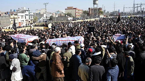 Reuters : People gather to attend a funeral for victims following the explosion at a mosque, in Islamabad, Pakistan, on February 7, 2026
