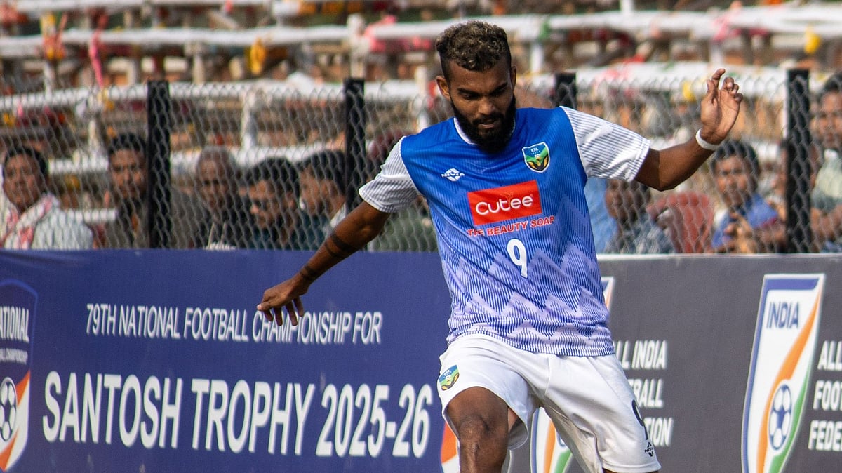 AIFF : Kerala footballers in action against Punjab in Santosh Trophy 2025-26 semifinal. 