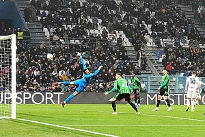 | Photo: Spada/LaPresse via AP : Inter Milan's Luis Henrique scores their side's fifth goal of the game during the Serie A soccer match between Sassuolo and Inter in Milan, Italy.
