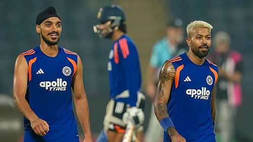 | Photo: PTI/Shahbaz Khan : Indias Arshdeep Singh, left, and Hardik Pandya during a training session ahead of the ICC Mens T20 World Cup 2026 cricket match between India and Namibia, at Arun Jaitley Stadium, in New Delhi.