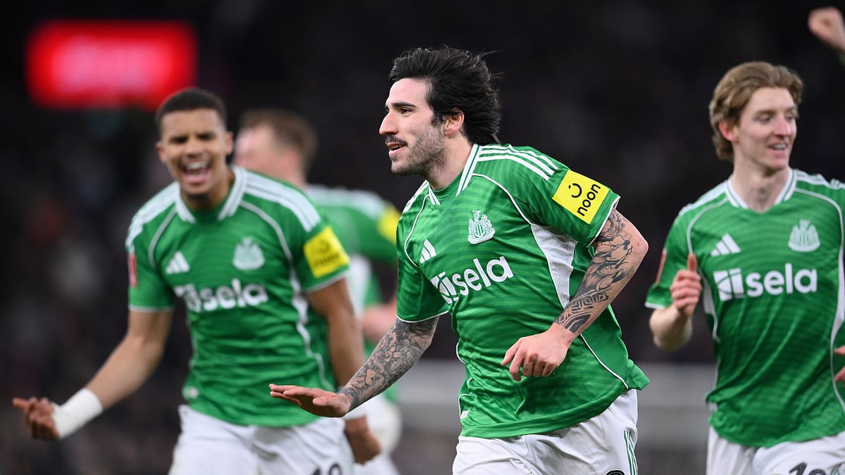 Sandro Tonali celebrates after scoring his second goal against Aston Villa
