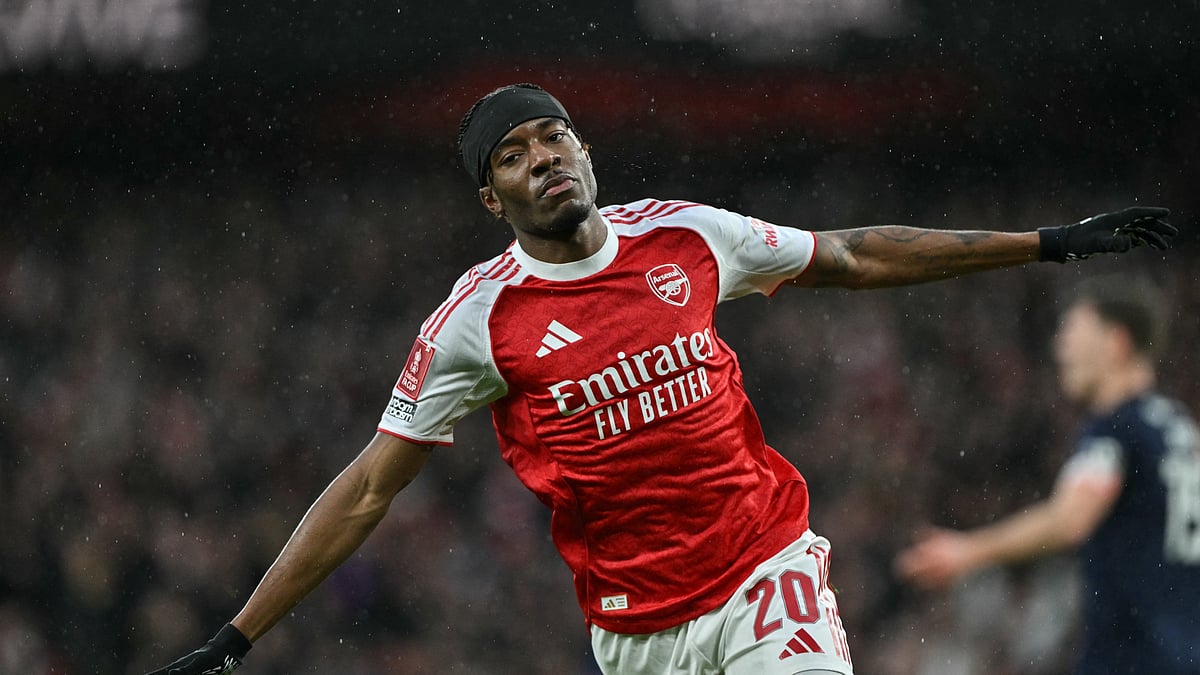 Arsenal/X : Noni Madueke celebrates after scoring goal against Wigan Athletic in English FA Cup 2025-26. 