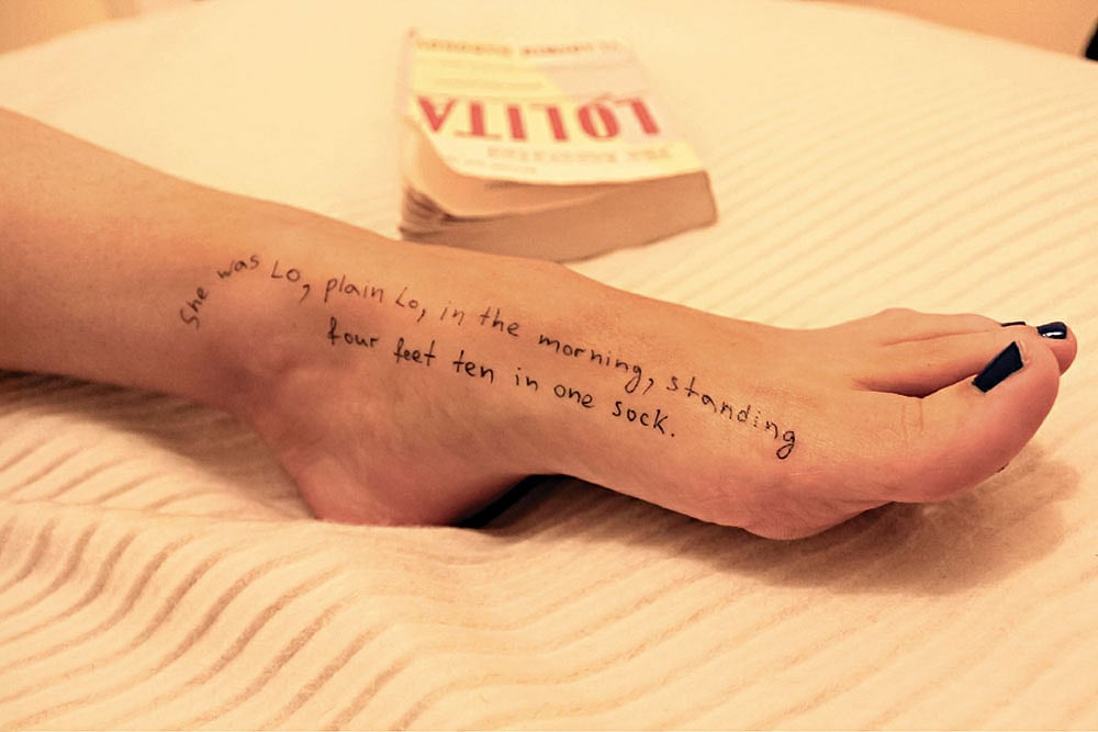 | Photo: Imago/Zuma Press Wire : Image from the Epstein Files: A photo of a woman’s foot with a quote from Vladimir Nabokov’s novel Lolita