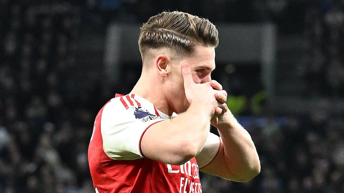 premierleague/X : Viktor Gyokeres with his signature celebrating after scoring a brace against Tottenham Hotspur in Premier League 2025-26 matchday 27. 