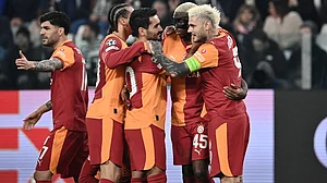 Galatasaray celebrate Victor Osimhen's goal against Juventus