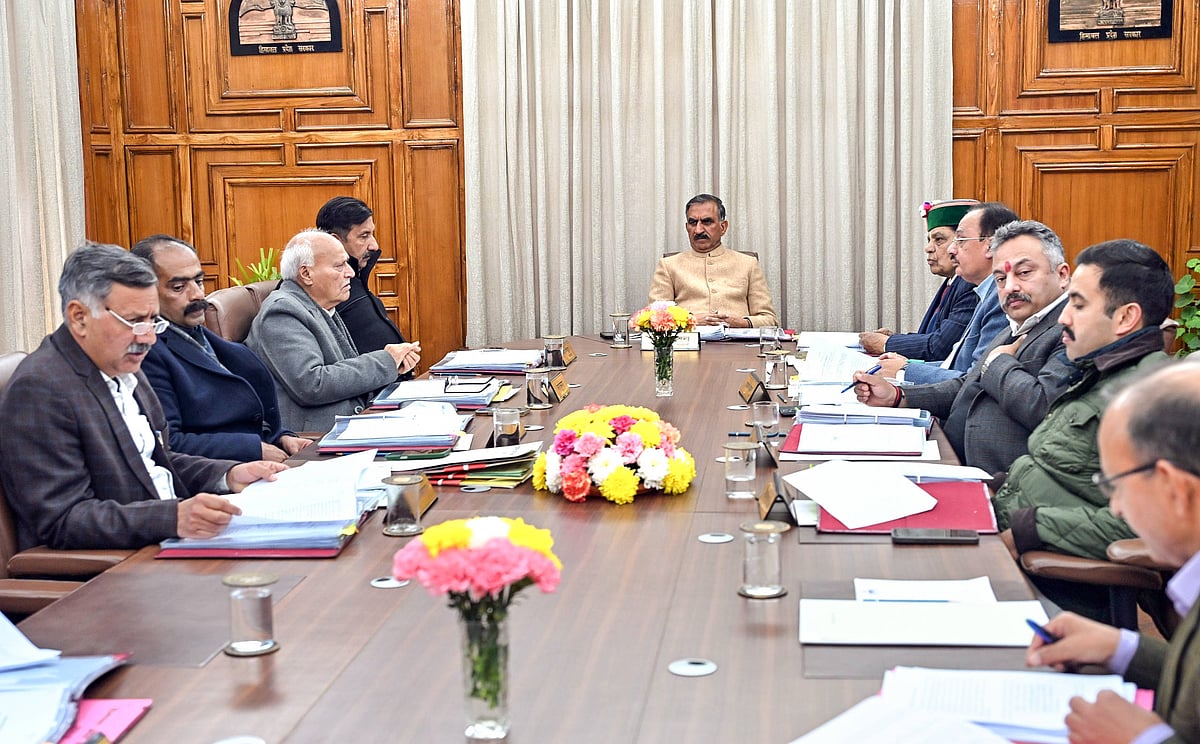 IMAGO / ANI News : Himachal Pradesh Chief Minister Sukhvinder Singh Sukhu, during a state cabinet meeting, in Shimla. 