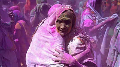 Vrindavan Widow Holi 2026: The Temple, The Tradition & The Change