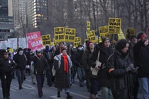 IMAGO / Anadolu Agency
: Protestors take out march against Trump over Israeli strikes on Iran