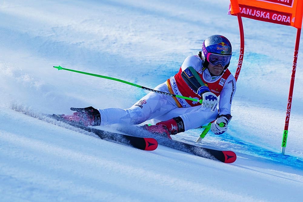 Photo: AP/Pier Marco Tacca : Brazils Lucas Pinheiro Braathen competes during an alpine ski, mens World Cup giant slalom, in Kranjska Gora, Slovenia.