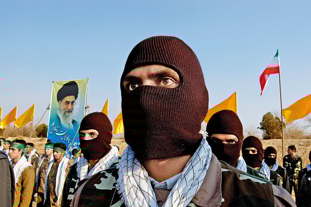 Military Network: The Basij militia, affiliated to the IRGC, during a parade near Tehran