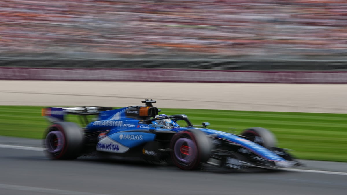 | Photo: AP/Asanka Brendon Ratnayake : Williams driver Alexander Albon of Thailand steers his car during the Australian Formula One Grand Prix at Albert Park, in Melbourne, Australia, Sunday, March 8, 2026.
