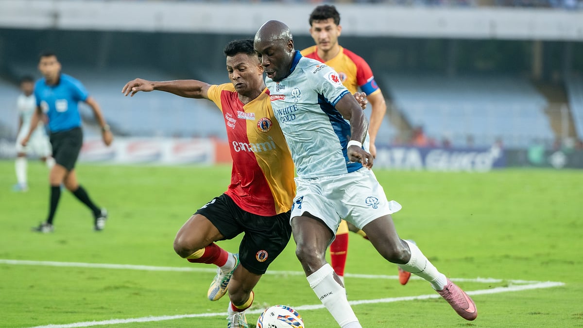 Photo: X/Indian Super League : Action from the East Bengal vs Kerala Blasters FC, Indian Super League 2025-26 match in Kolkata.