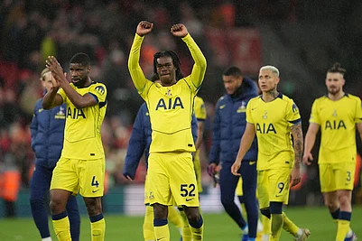 | Photo: AP/Jon Super : Totteham players react after the Premier League soccer match between Liverpool and Tottenham in Liverpool, England.