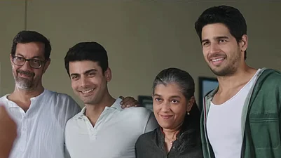 IMDB : Kapoor & Sons Still