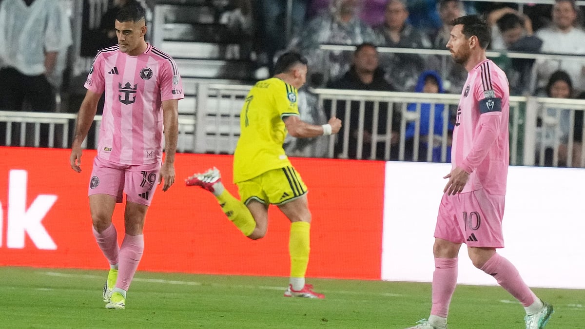 | Photo: AP/Marta Lavandier : Inter Miami forwards Germán Berterame (19) and Lionel Messi (10) react as Nashville forward Cristian Espinoza (7) celebrates his goal during the second half of a CONCACAF Champions Cup Round of 16 soccer match, Wednesday, March 18, 2026, in Fort Lauderdale, Fla.