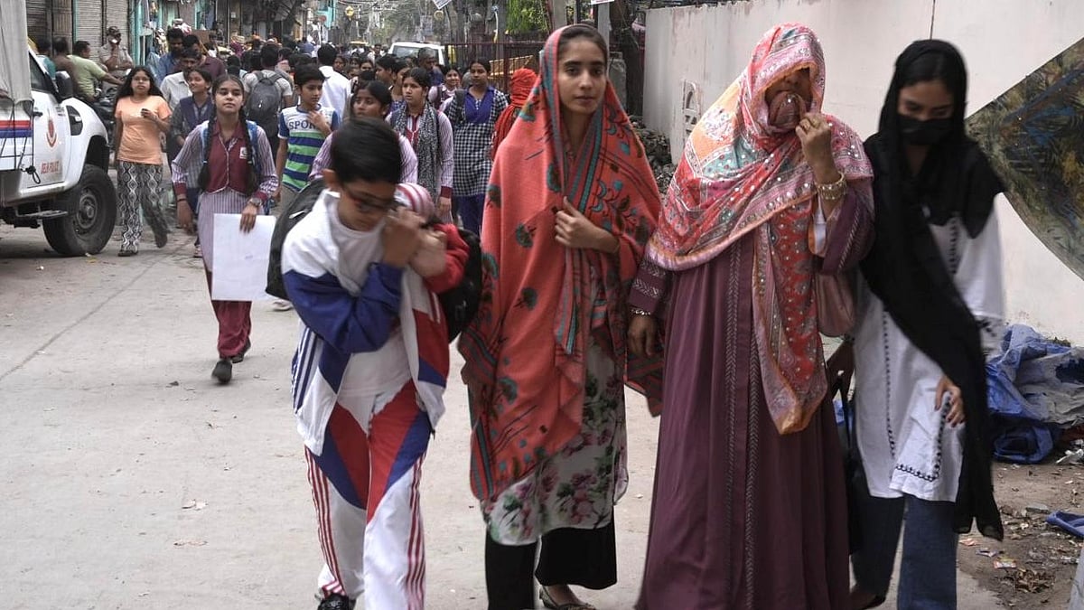 Photo: Tribhuvan Tivari : Rashida Khatoon fled Uttam Nagar with her three children, days before Eid, choosing safety over celebration as fear gripped the neighbourhood.