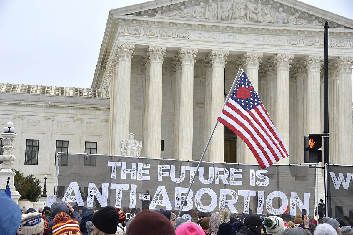 IMAGO / UPI Photo : How Do Birth Rates Impact Individual Choices?