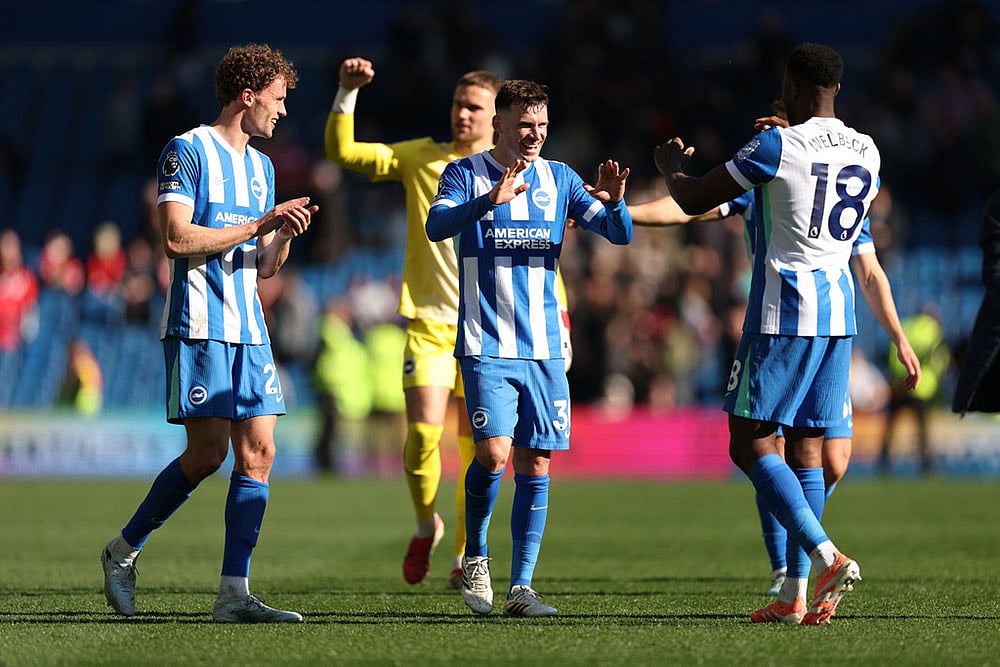 | Photo: AP/Ian Walton : Brighton players reacts after the English Premier League soccer match between Brighton and Liverpool in Brighton.