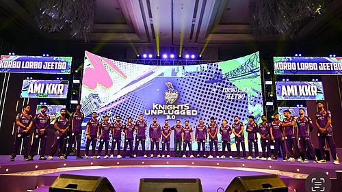 Special Arrangement : The KKR team posing together during the Knights Unplugged 3.0 event