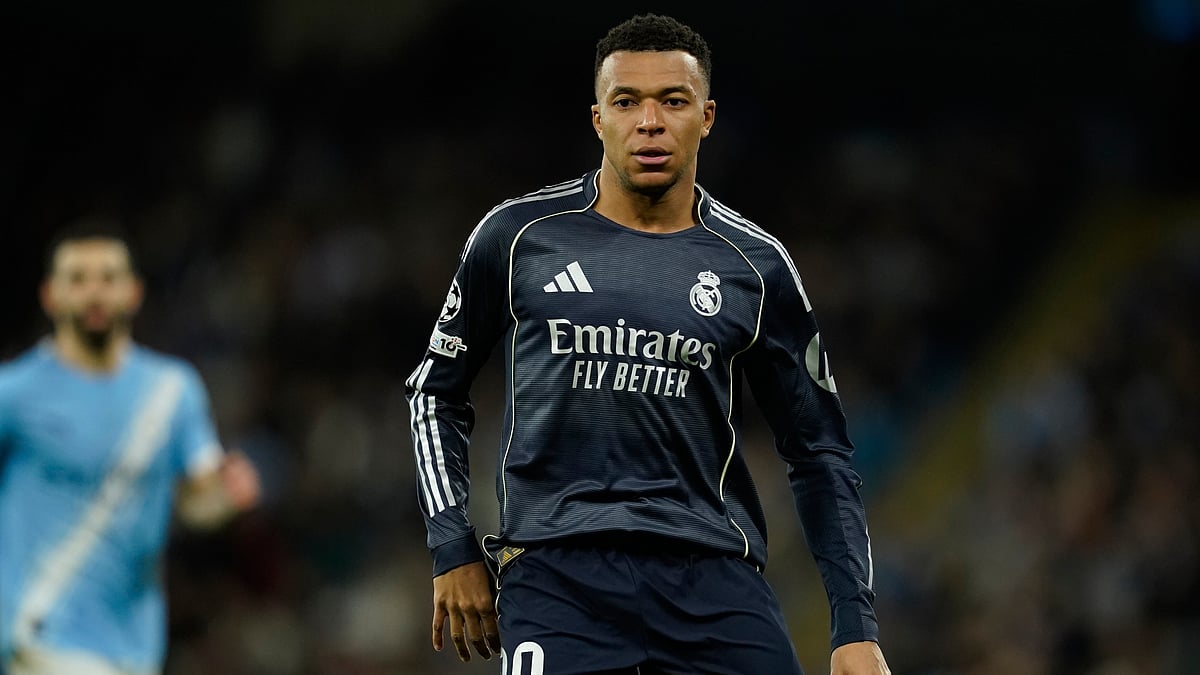 | Photo: AP/Dave Thompson : Real Madrid's Kylian Mbappe plays during the Champions League round of 16 second leg soccer match between Manchester City and Real Madrid in Manchester, Tuesday, March 17, 2026.
