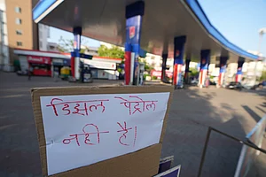 (AP Photo/Ajit Solanki) : India Gas