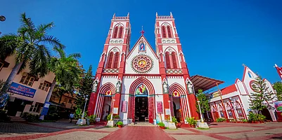 Good Friday 2026 In Puducherry: Famous Churches & Holy Week Traditions