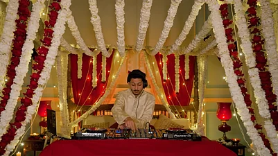 Instagram/beeoh_b : DJ Boh!b