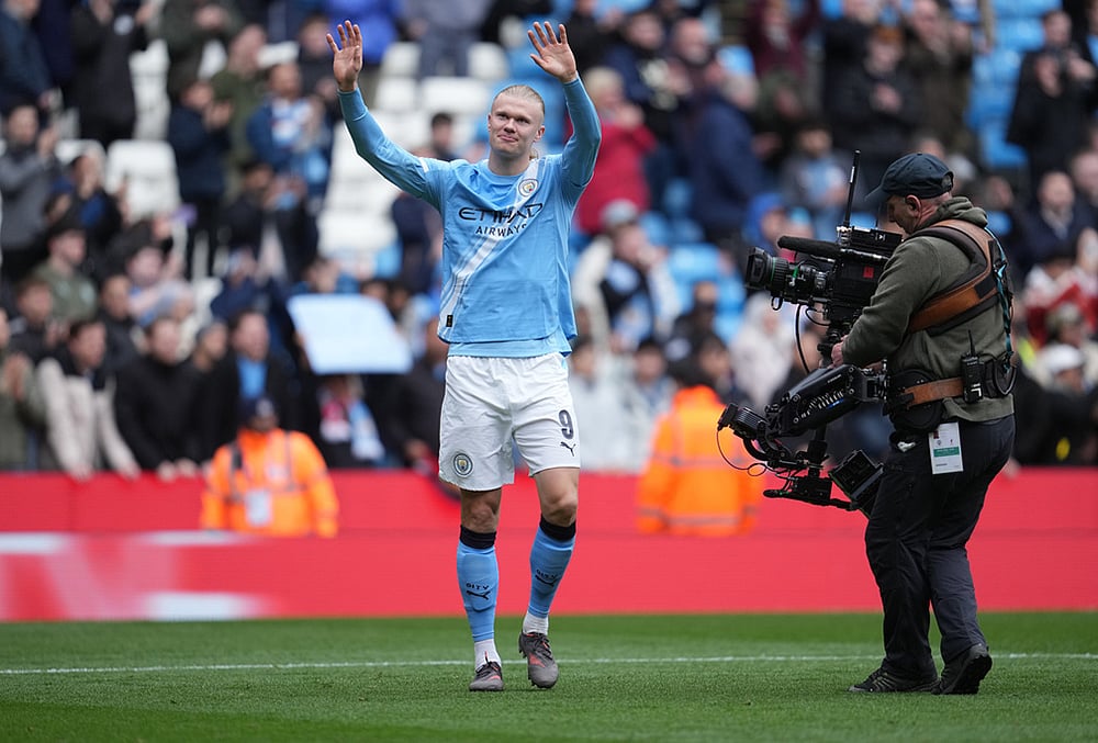 | Photo: AP/Jon Super : Manchester Citys Erling Haaland reacts after the FA Cup quarter-final soccer match between Manchester City and Liverpool in Manchester, England.