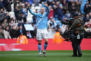 | Photo: AP/Jon Super : Manchester City's Erling Haaland reacts after the FA Cup quarter-final soccer match between Manchester City and Liverpool in Manchester, England.