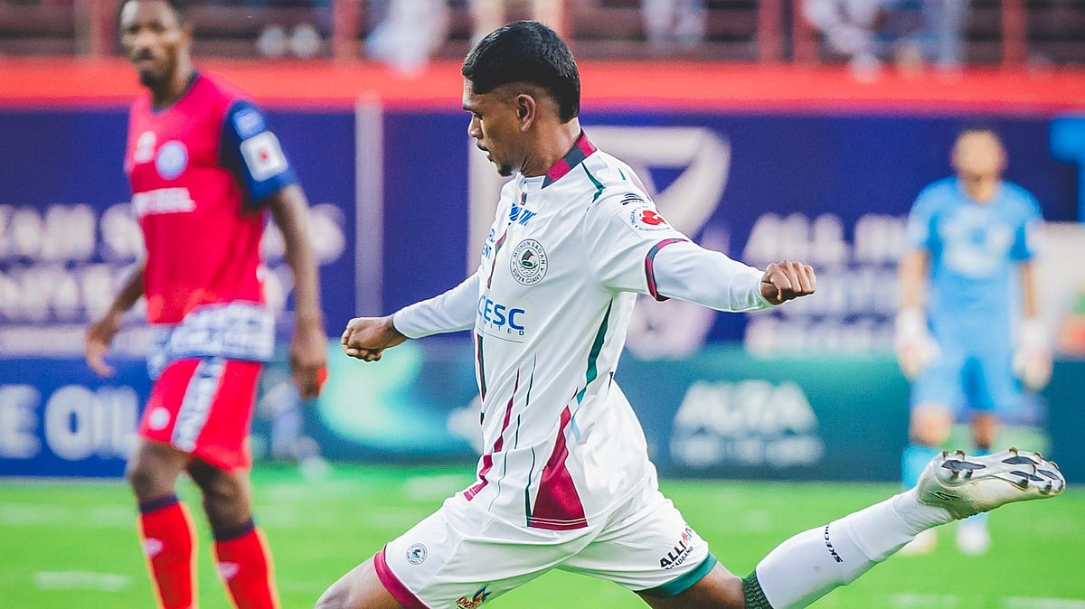 Photo: X/Indian Super League : Liston Colaco scoring Mohun Bagan Super Giants opening goal against Jamshedpur FC.