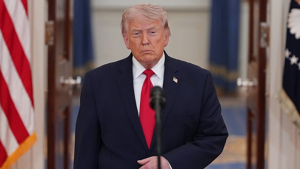 AP/Alex Brandon, Pool : The United States has warned Iran to reopen the Strait of Hormuz by a Monday deadline, with President Donald Trump signalling further action if shipping does not resume.